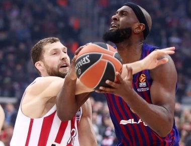 Ολυμπιακός-Μπαρτσελόνα 55-76: Καταλανικό «χαστούκι» με την «υπογραφή» Σίνγκλετον (φώτο)